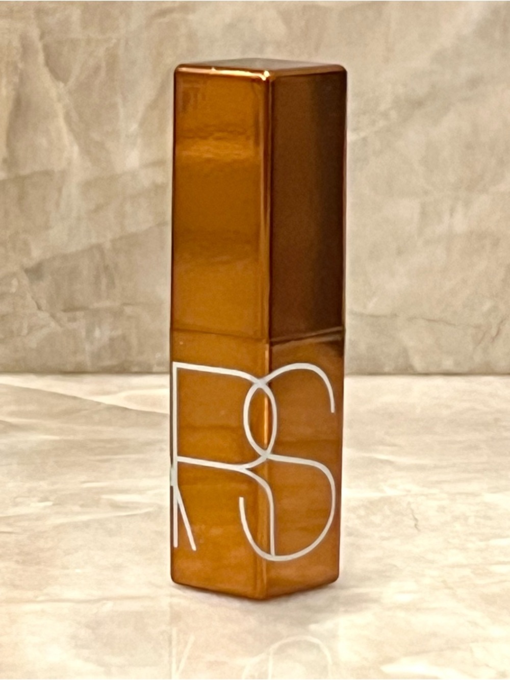 NARS Afterglow Lip Balm Laguna
